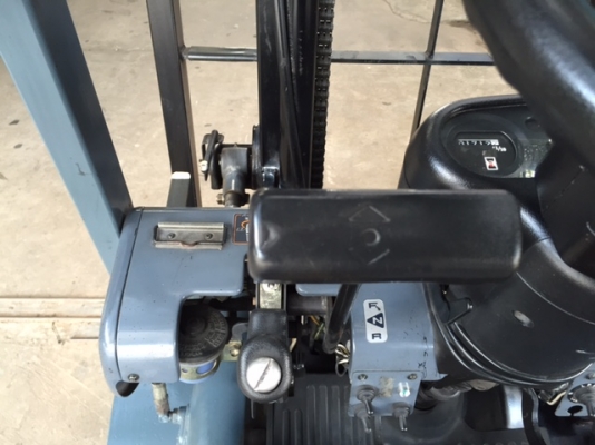 ขายฟอร์คลิฟต์ TOYOTA 42-6FG25 , เสายกสูง 4 เมตร, เกียร์ AT ,ใช้งาน 2 ระบบ,ใช้งานมา 1700 ช.ม เดิมแท้จากญี่ปุ่น !!!! ( SPECS JAPAN )