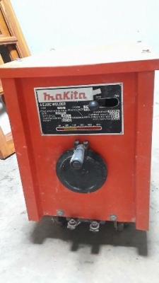 ขายตู้เชื่อม Makita 300A