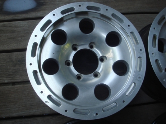 ขายล้อลายหยดน้ำ usa อเมริกาขอบ 16กว้าง 8นิ้ว6รู139off6 สภาพดี4วงบวก 1วงกะทะหนดน้ำโครเมี่ยม usa 16X7off 0ครับ รวม5วง 20000บาทน๊อตหน้าล้อครบครับ(ล้อไม่คดไม่ดุ้งยังไม่ได้ใส่เลยว่าจะเก็บไว้ใส่สลับใช้) ขายล้อลายหยดน้ำ usa อเมริกาขอบ 16กว้าง 8นิ้ว6รู139off6 สภาพดี4วงบวก 1วงกะทะหนดน้ำโครเมี่ยม usa 16X7off 0ครับ รวม5วง 20000บาทน๊อตหน้าล้อครบครับ(ล้อไม่คดไม่ดุ้งยังไม่ได้ใส่เลยว่าจะเก็บไว้ใส่สลับใช้)