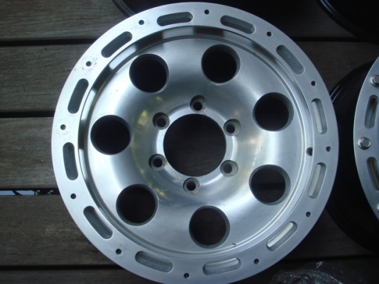 ขายล้อลายหยดน้ำ usa อเมริกาขอบ 16กว้าง 8นิ้ว6รู139off6 สภาพดี4วงบวก 1วงกะทะหนดน้ำโครเมี่ยม usa 16X7off 0ครับ รวม5วง 20000บาทน๊อตหน้าล้อครบครับ(ล้อไม่คดไม่ดุ้งยังไม่ได้ใส่เลยว่าจะเก็บไว้ใส่สลับใช้) ขายล้อลายหยดน้ำ usa อเมริกาขอบ 16กว้าง 8นิ้ว6รู139off6 สภาพดี4วงบวก 1วงกะทะหนดน้ำโครเมี่ยม usa 16X7off 0ครับ รวม5วง 20000บาทน๊อตหน้าล้อครบครับ(ล้อไม่คดไม่ดุ้งยังไม่ได้ใส่เลยว่าจะเก็บไว้ใส่สลับใช้)