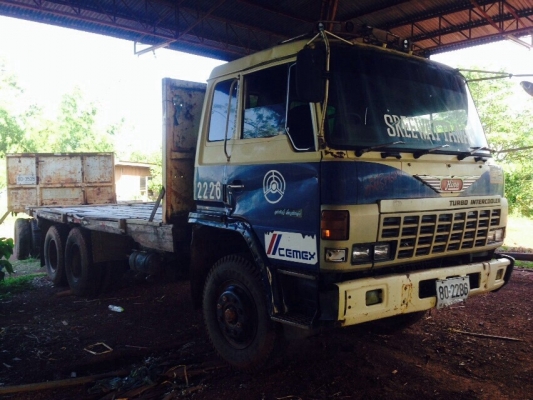 10ล้อพ่วงเพลาเดียวมาแล้วครับราคาถูกด้วย