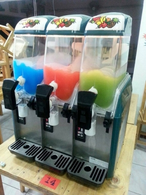 ขอขายเครื่องทำสเลอปี้สวยๆจ้า