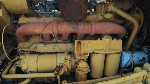 รถแทรกเตอร์ตีนตะขาบ Allis Chalmerd HD16