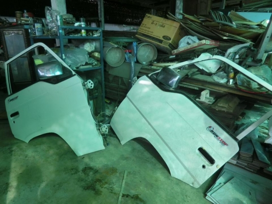 อะไหล่รถตู้