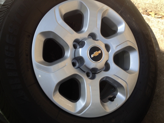 ขายล้อออนิวเชฟขอบ16ถอดป้ายแดง บริสโตน ดูราวิช 215 70 16 ปลายปี 14