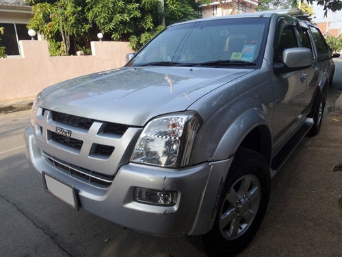 ขาย ISUZU HI-LANDER CAB 4 เครื่อง 3,000 CC.