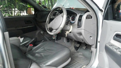 ขาย ISUZU HI-LANDER CAB 4 เครื่อง 3,000 CC.