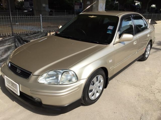 ขายรถบ้าน แต่งสวย ไม่เคยชน พร้อมใช้งาน ต่อรองได้