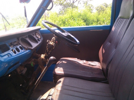 หกล้อ TL88 ช่วงสั้น3.20ม สภาพดีสวยเดิม เครืองดีแน่นไม่หลวม ขับดีมาก ทะเบียนพร้อมโอน วิ่งทางไกลสะบาย