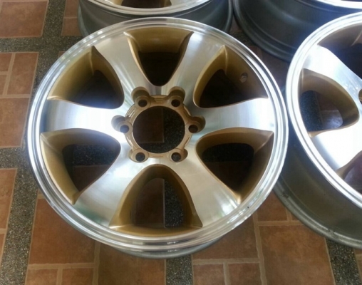 ล้อ Toyota Prado ขอบ17  สภาพดี ไม่มีซ่อม