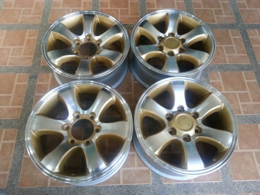 ล้อ Toyota Prado ขอบ17  สภาพดี ไม่มีซ่อม