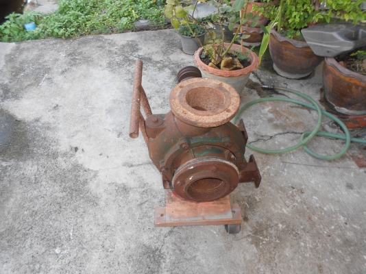 ปั้มสูบน้ำ YAMAMOTO ขนาดปาก 4 นิ้ว