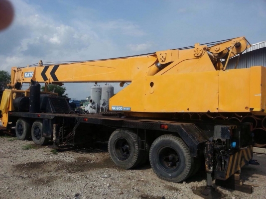 ขายรถเครน60ตันKATO