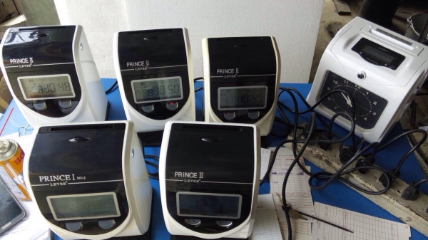 ขายเครื่องตอกบัตร