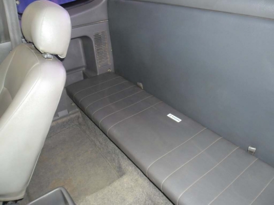 NV Queen cab 1.6 ใช้ได้ 2ระบบ