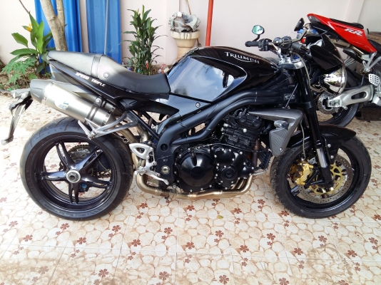 ขาย Triumpm Speed Triple 1050 ปี 2007 อินวอยสรรพสามิตแท้ๆ