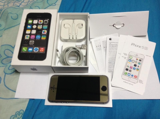 ไอโฟน 5S ลดเหลือ 12,900 ต่อรองได้ สีเทา Gray 16G เครื่องศูนย์ อุปกรณ์แท้ครบกล่องรายละเอียดตามรูป อีมี่เครื่องกับกล่องตรง สภาพดีมาก ใช้งานได้ปกติทุกอย่าง ไม่ติดล็อคใดๆ หมดประกันแล้ว ติดฟลิม์กระจกนิรภัยกันแตกสีทองหน้าหลัง แถมอุปกรณ์เสริมให้ทุกชิ้นตามรูป ราค