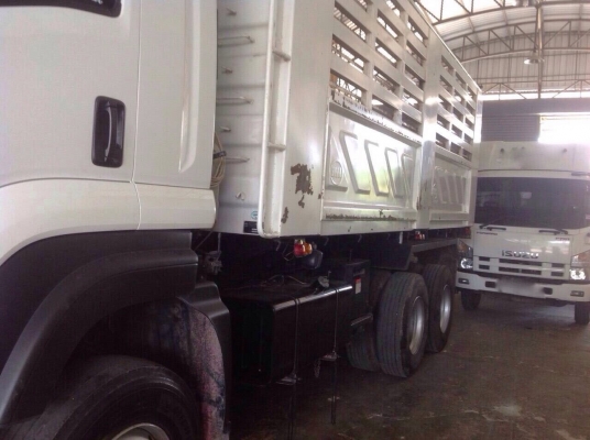 รถอีซูซุ 10 ล้อดั้ม FXZ 360 แรงม้า. ปี 56  ( รถวิ่ง 1xx,xxx กว่า กม. )     สนใจติดต่อ  081 - 6079515