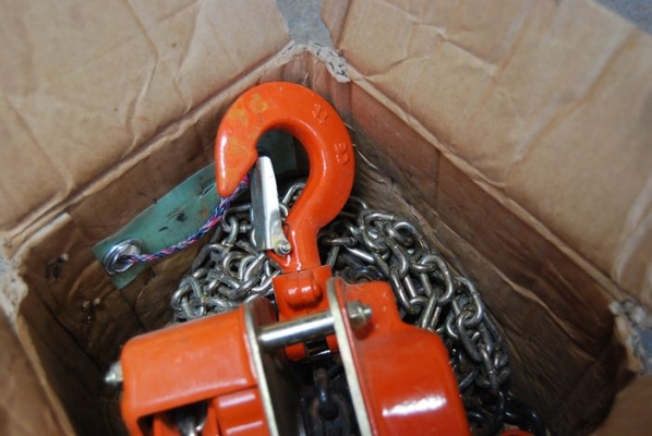 รอกโซ่ TOYO 1 ตัน