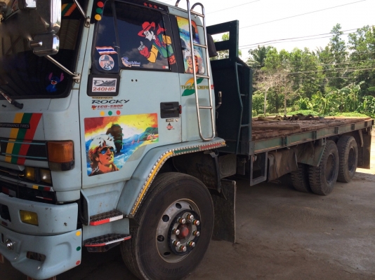 รถอีซุซุ 10 ล้อ พื้นเรียบ FVZ  195 แรงม้า.  ปี 37    สนใจติดต่อ 081 - 6079515