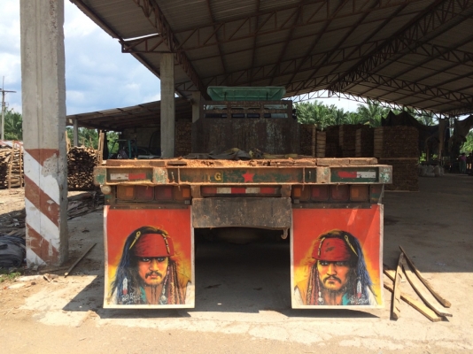 รถอีซุซุ 10 ล้อ พื้นเรียบ FVZ 195 แรงม้า. ปี 37 สนใจติดต่อ 081 - 6079515 รถอีซุซุ 10 ล้อ พื้นเรียบ FVZ 195 แรงม้า. ปี 37 สนใจติดต่อ 081 - 6079515