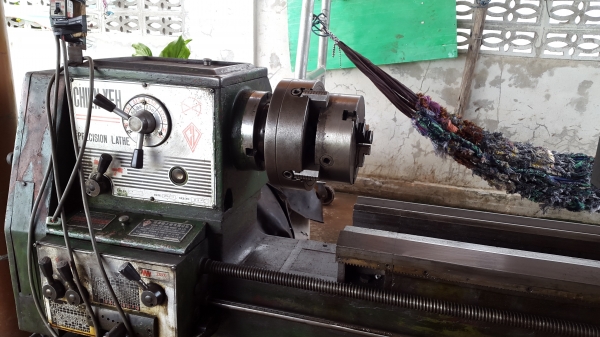 แท่นกลึง 5 ฟุต 3 เพลา เกียร์บล็อก อุปกรณ์ครบ เครื่องพร้อมใช้งาน 67,000