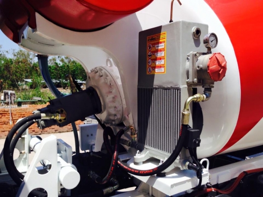 รับต่อโม่ปูน 4 คิว