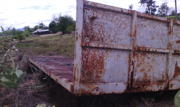 กระบะพื้นเรียบ 10 ล้อ ขายถูกๆๆ 25000บ.