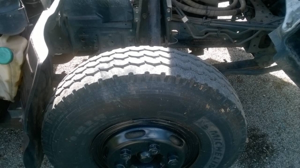 ขาย 6 ล้อ NQR 150 ออกห้างมือเดียวปี 52 ยาว 5.50 เมตร คัสซีสวยตลอดเส้น วิ่งน้อย แอร์เย็นเฉียบ ทะเบียนพร้อมโอนครับ