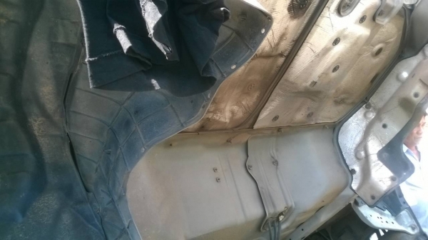 ขาย 6 ล้อ NQR 150 ออกห้างมือเดียวปี 52 ยาว 5.50 เมตร คัสซีสวยตลอดเส้น วิ่งน้อย แอร์เย็นเฉียบ ทะเบียนพร้อมโอนครับ