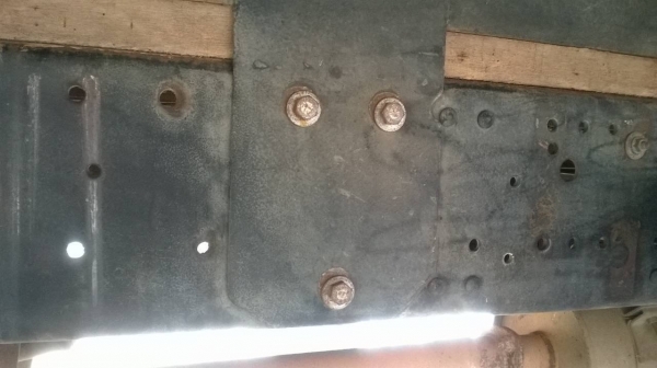 ขาย 6 ล้อ NQR 150 ออกห้างมือเดียวปี 52 ยาว 5.50 เมตร คัสซีสวยตลอดเส้น วิ่งน้อย แอร์เย็นเฉียบ ทะเบียนพร้อมโอนครับ