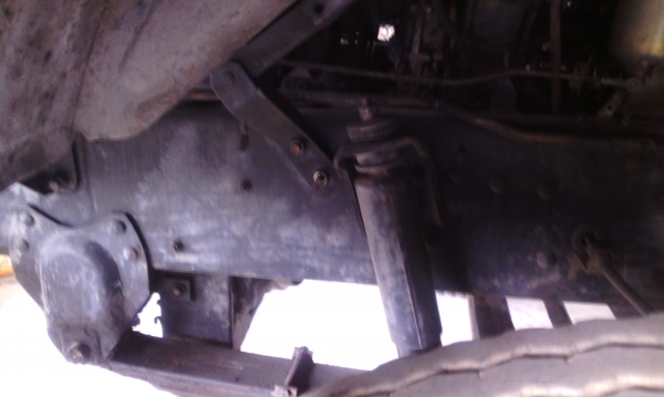 รถบรรทุก 10 ล้อ เทเลอร์บรรทุกแบคโฮ