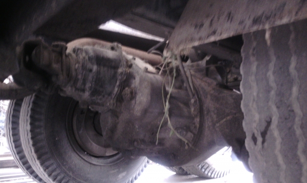 รถบรรทุก 10 ล้อ เทเลอร์บรรทุกแบคโฮ