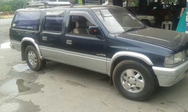 ขายอีซูซแวน