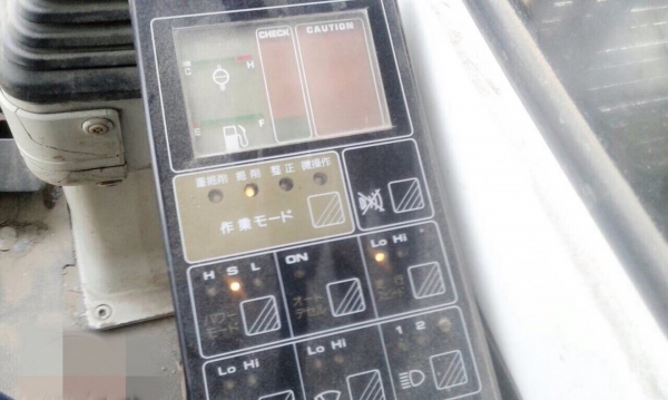 ขายรถแบคโฮ KOMATSU 120-5 แอร์ไฟฟ้า เล่มทะเบียนพร้อม สนใจโทร 081-970-1072