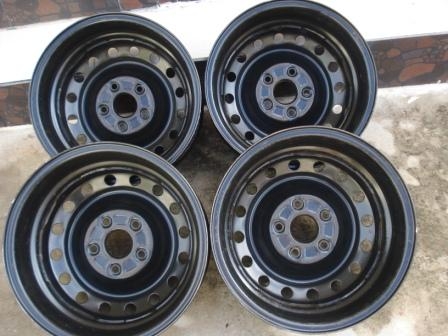 ขายล้อกะทะวีโก้ ขอบ 15  5 รู114.3     4 วงขาย ถูกๆ