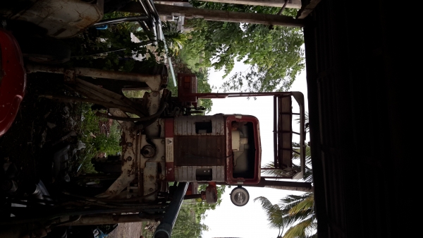 รถไถแม๊กซี่185ยกสูง รถสภาพพร้อมทำงานเลย มีแต่ตัว