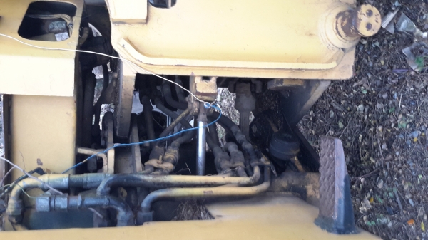 ขายรถตักแปลงเป็นรถคีบอ้อย เอวอ่อน ทำงานได้