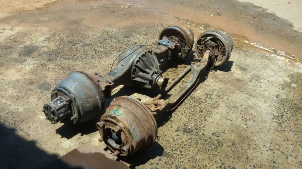 ((17,000)) ช่วงล่าง Isuzu.  TL-100แรง เพลา  หน้า-หลัง+ล้อยาง2เส้น