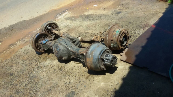 ((17,000)) ช่วงล่าง Isuzu. TL-100แรง เพลา หน้า-หลัง+ล้อยาง2เส้น ((17,000)) ช่วงล่าง Isuzu. TL-100แรง เพลา หน้า-หลัง+ล้อยาง2เส้น