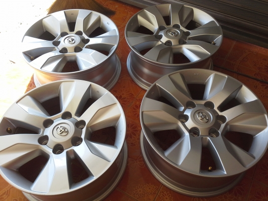 แม็ก REVO ป้ายแดง แม็ก REVO ป้ายแดง