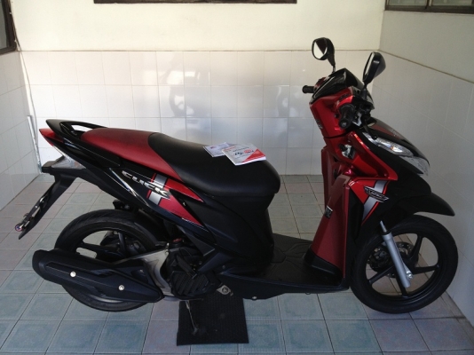 Click125i ตัวTop ล้อแม็ก โฉมล่าสุด ลายใหม่ ปี57 (ของแถม 4 รายการ)