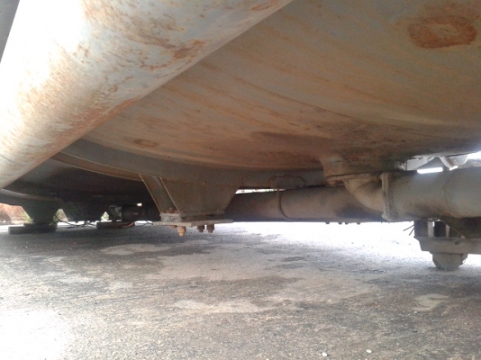 ขายถังน้ำมัน15000ลิตรมี4ช่องเป็นถังโหลดล่างและ5ช่องโหลดบน พร้อมติดตั้งได้เลยครับ