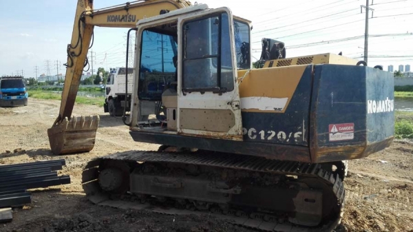 Komatsu PC120-5 เก่านอกงานเดียวพร้อมใช้