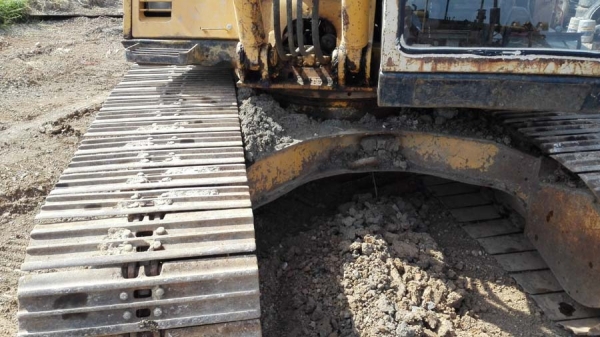 Komatsu PC120-5 เก่านอกงานเดียวพร้อมใช้