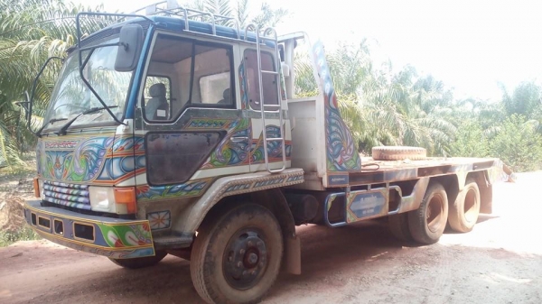 ขายด่วน รถเทเลอร์ Fuso