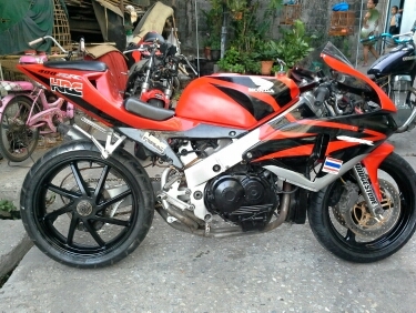 ขาย cbr400/92,nc30,katana750,bandit400vc,savage 400 ทะเบียนทุกคันครับ