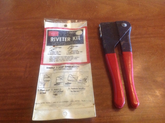 ขายปืนยิงรีเวท รวมจัดส่ง