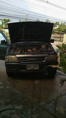 ปิคอัฟอิซูซุ สภาพดี สีสวยจัด ***พิกัด มุกดาหาร*** โทร 081 074 5778 ลุงโหนกรับสายเด้อจ้า