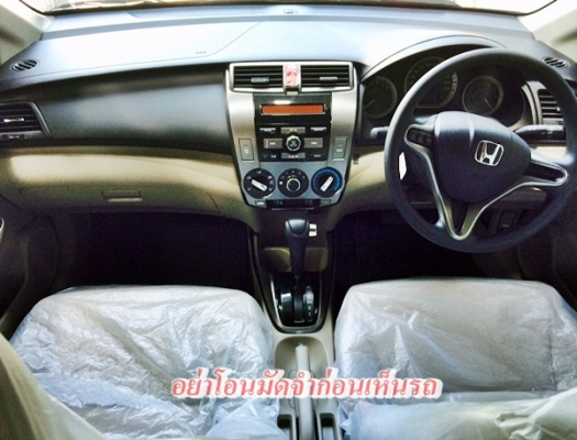 วิ่ง 16,xxxแท้ มือเดียว ประกันศูนย์อีก 3ปี City 1.5 V(ABS) ปี 2013 วิ่ง 16,xxxแท้ มือเดียว ประกันศูนย์อีก 3ปี City 1.5 V(ABS) ปี 2013